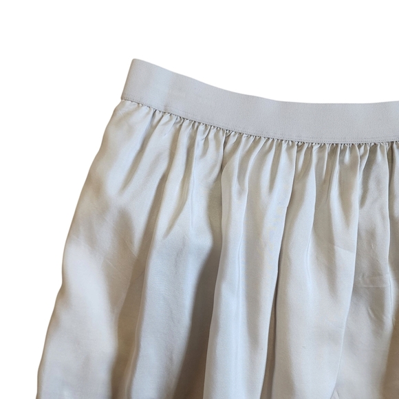 BCBG Sulvie Cloud Grey Mini Skirt with Pleated Design - Medium - Picture 2 of 6